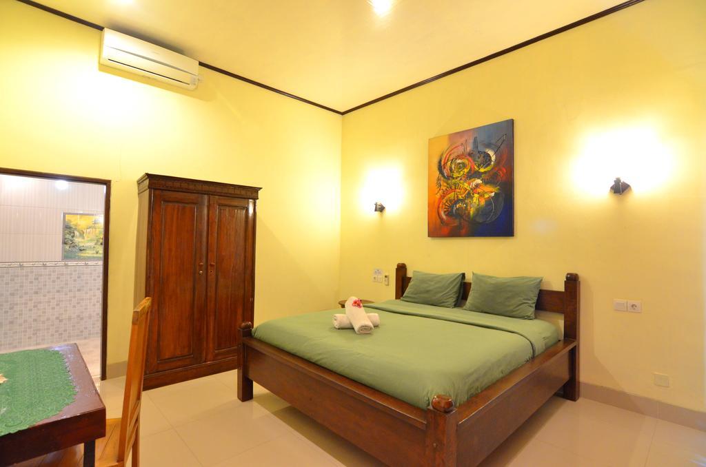 Arik Homestay Canggu Exteriör bild